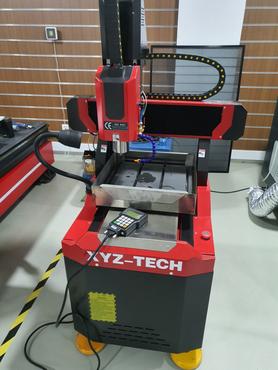 Máquina CNC/Fresadora 400x400mm para metais